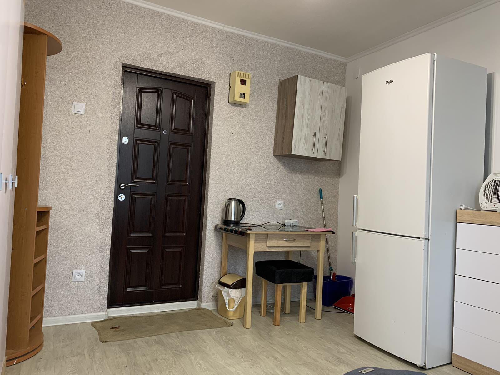 Аренда 1 кв. Гвардейцев Широненцев возле АТБ.